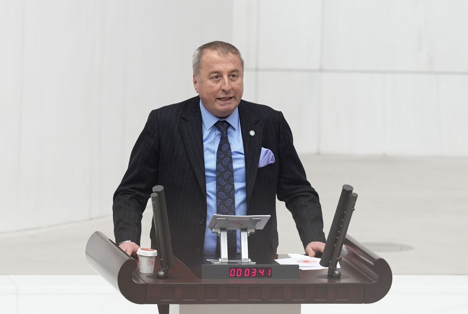 İYİ Parti Afyon Milletvekili Olgun: Göl Kuruyor, İktidar Vekilleri Alkış Tutuyor!